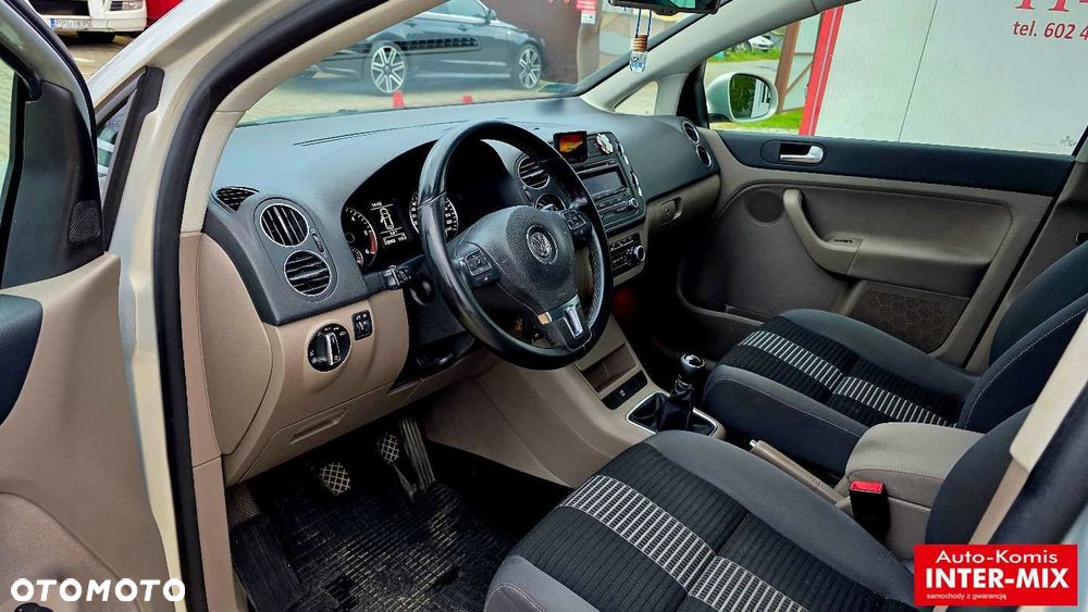 Volkswagen Golf - 18