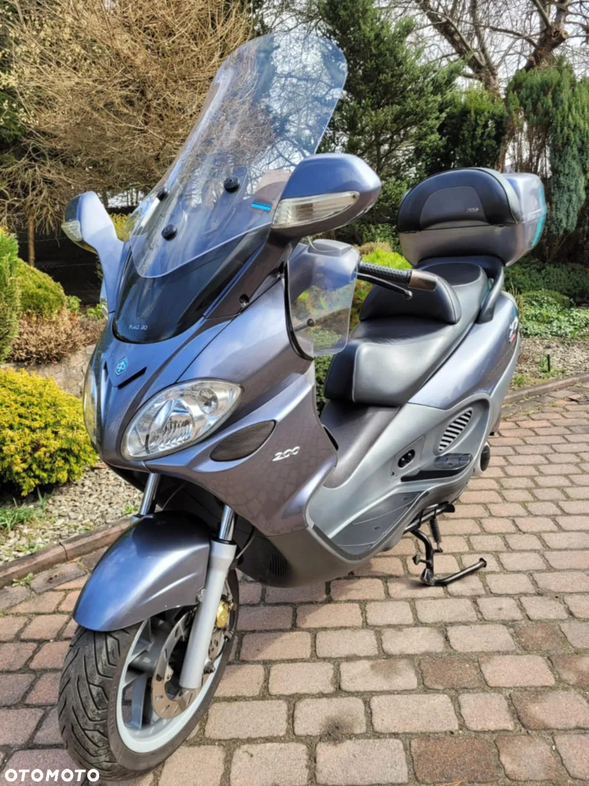 Piaggio X9 - 9