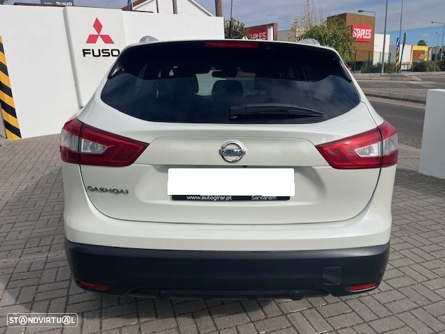 Nissan Qashqai 1.6 dCi Tekna Premium Pele S P.Preta - 4