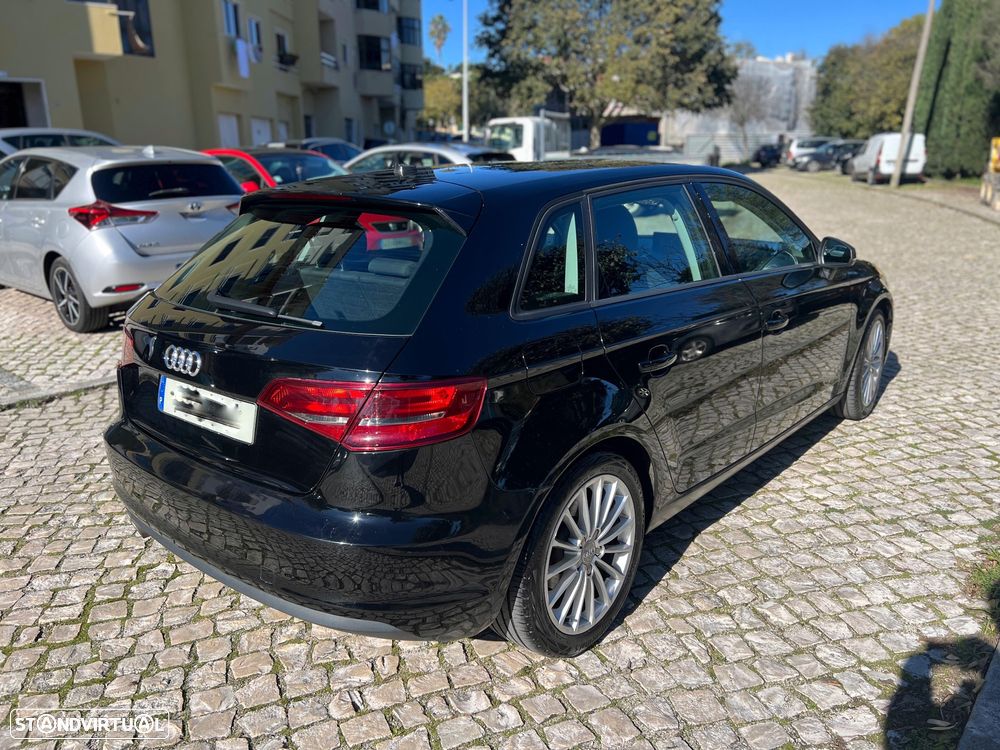 Audi A3 Sportback - 2