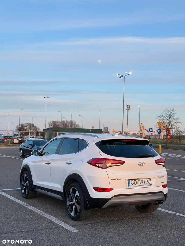 Hyundai Tucson 1.6 T-GDi Style 4WD DCT - 3