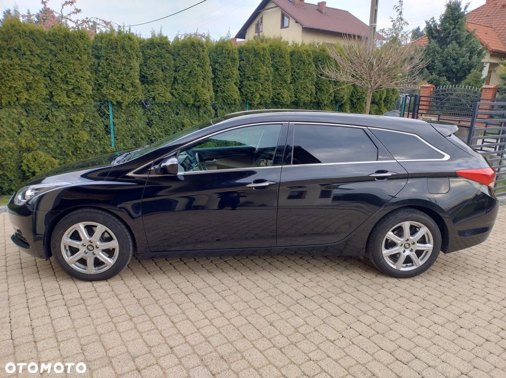 Hyundai i40 Kombi blue 1.7 CRDi Premium - 12