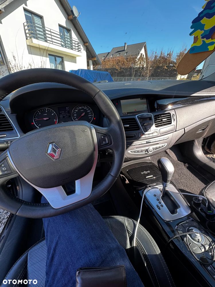 Renault Laguna 2.0 dCi Initiale - 6