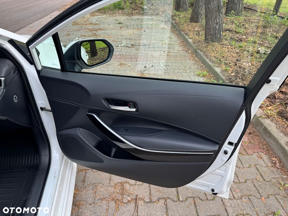 Toyota Corolla - 15