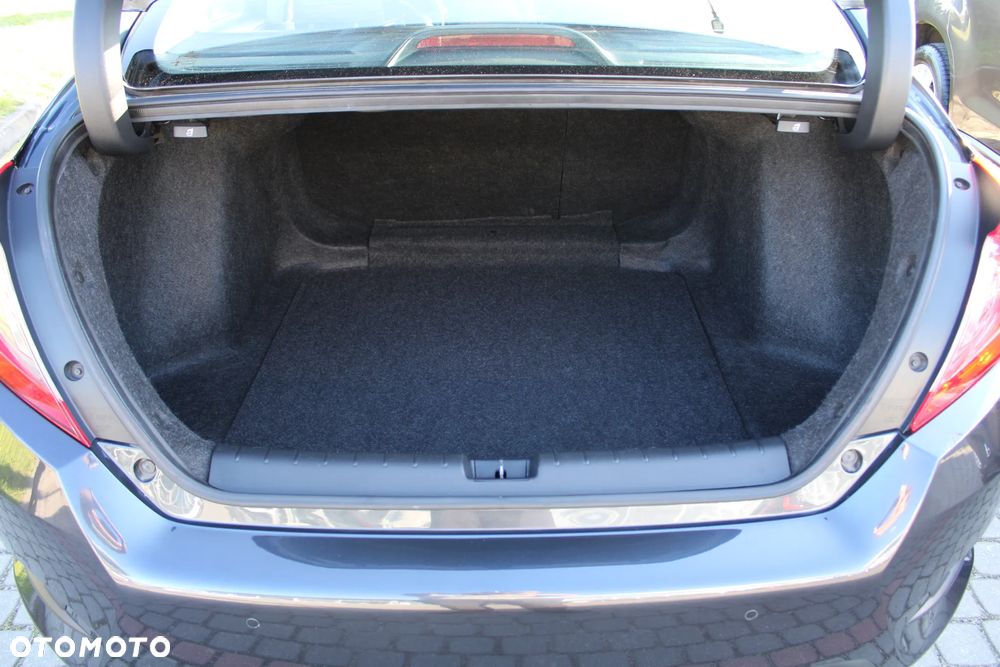 Honda Civic 1.5 T Elegance - 21