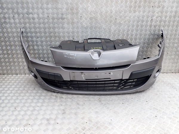 ZDERZAK PRZÓD RENAULT MEGANE III COUPE TEKNG