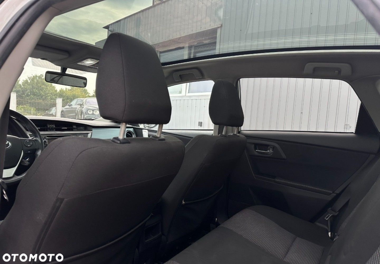 Toyota Auris - 21