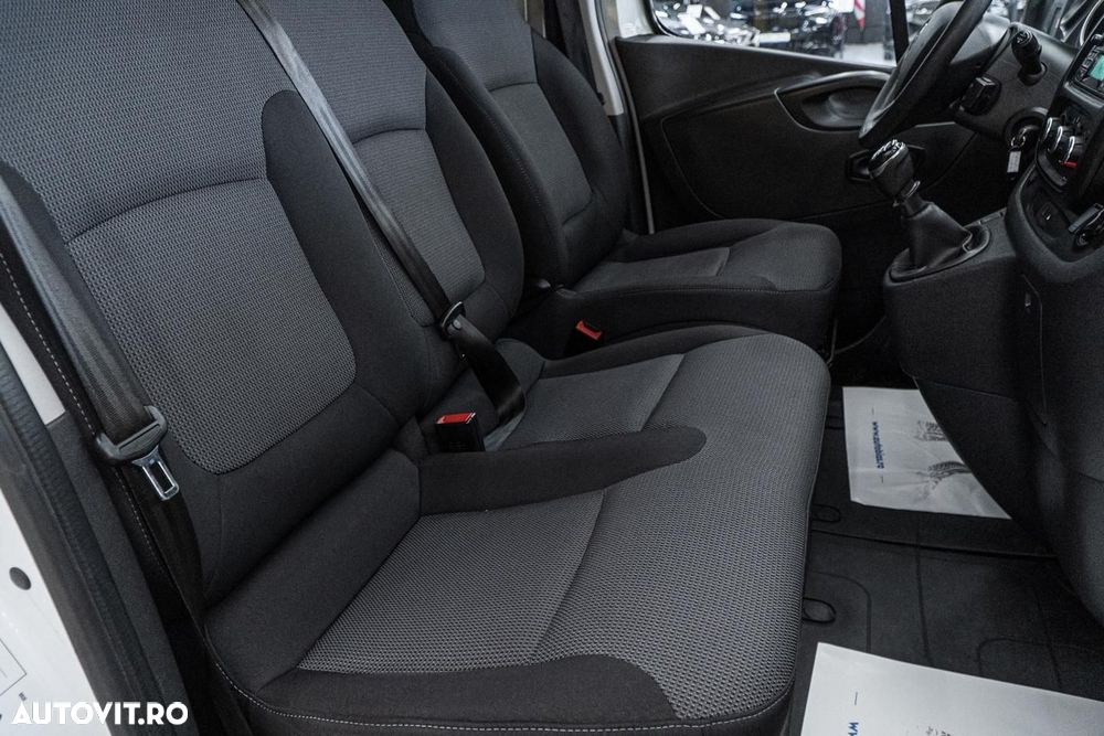 Renault Trafic 2.0 Blue dCi 120 Combi L2H1 8+1 locuri Authentique - 20