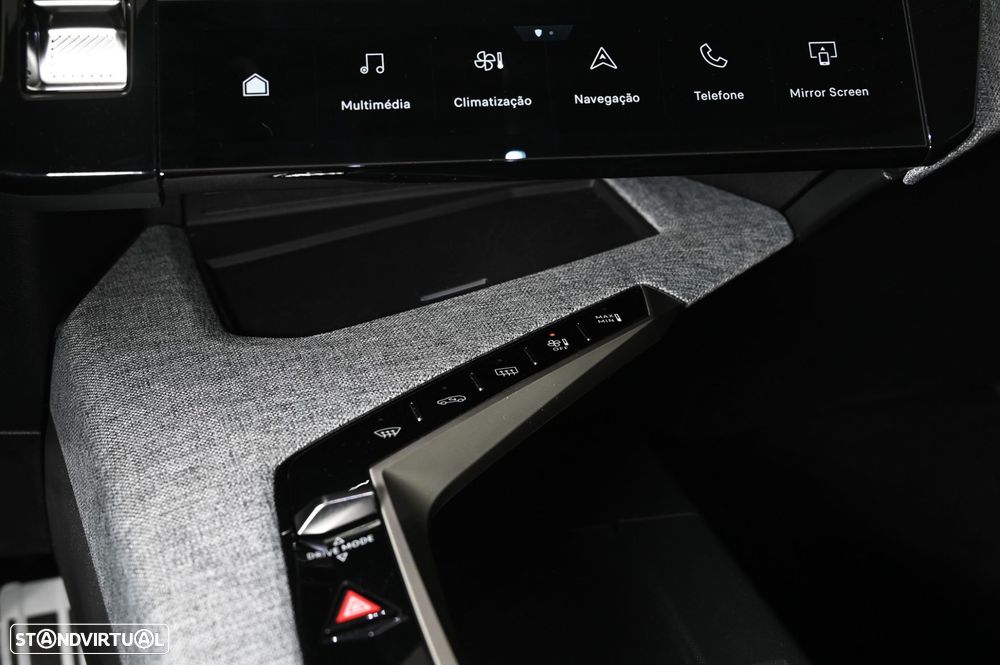 Peugeot 3008 1.2 Hybrid GT e-DCS6 - 27