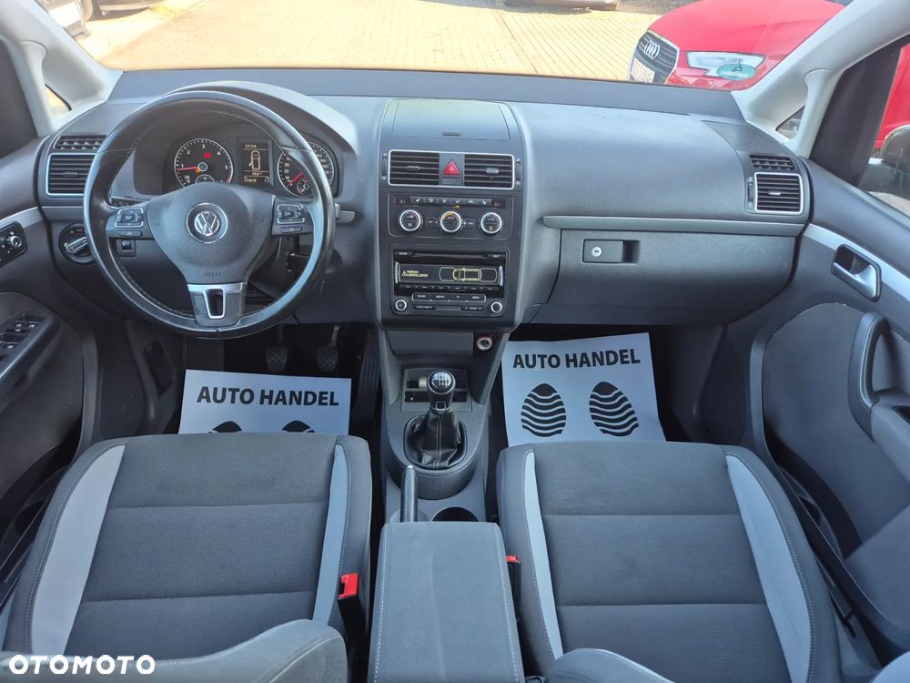 Volkswagen Touran 1.6 TDI DPF Life - 9