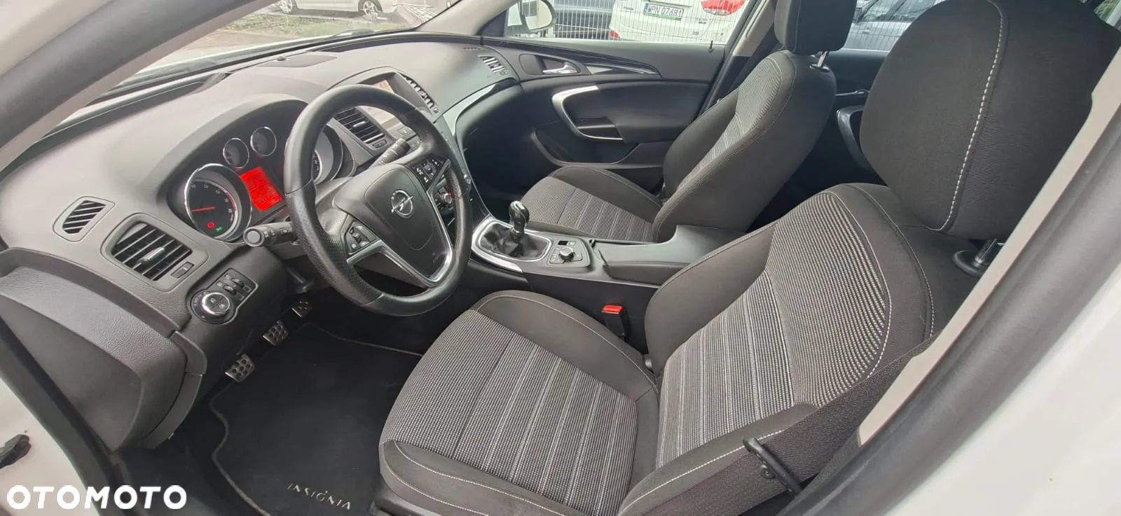 Opel Insignia 1.4 T Cosmo S&S - 7