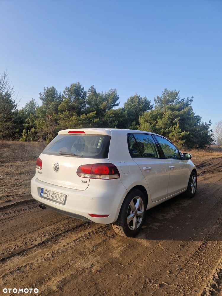 Volkswagen Golf 1.4 TSI Highline - 5