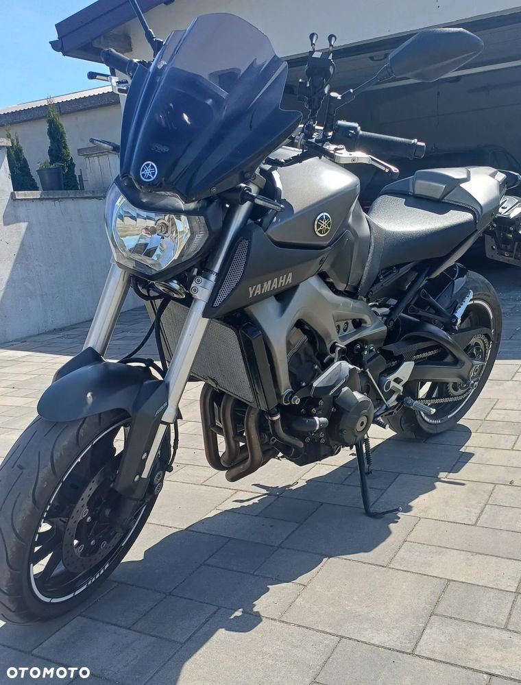 Yamaha MT - 1