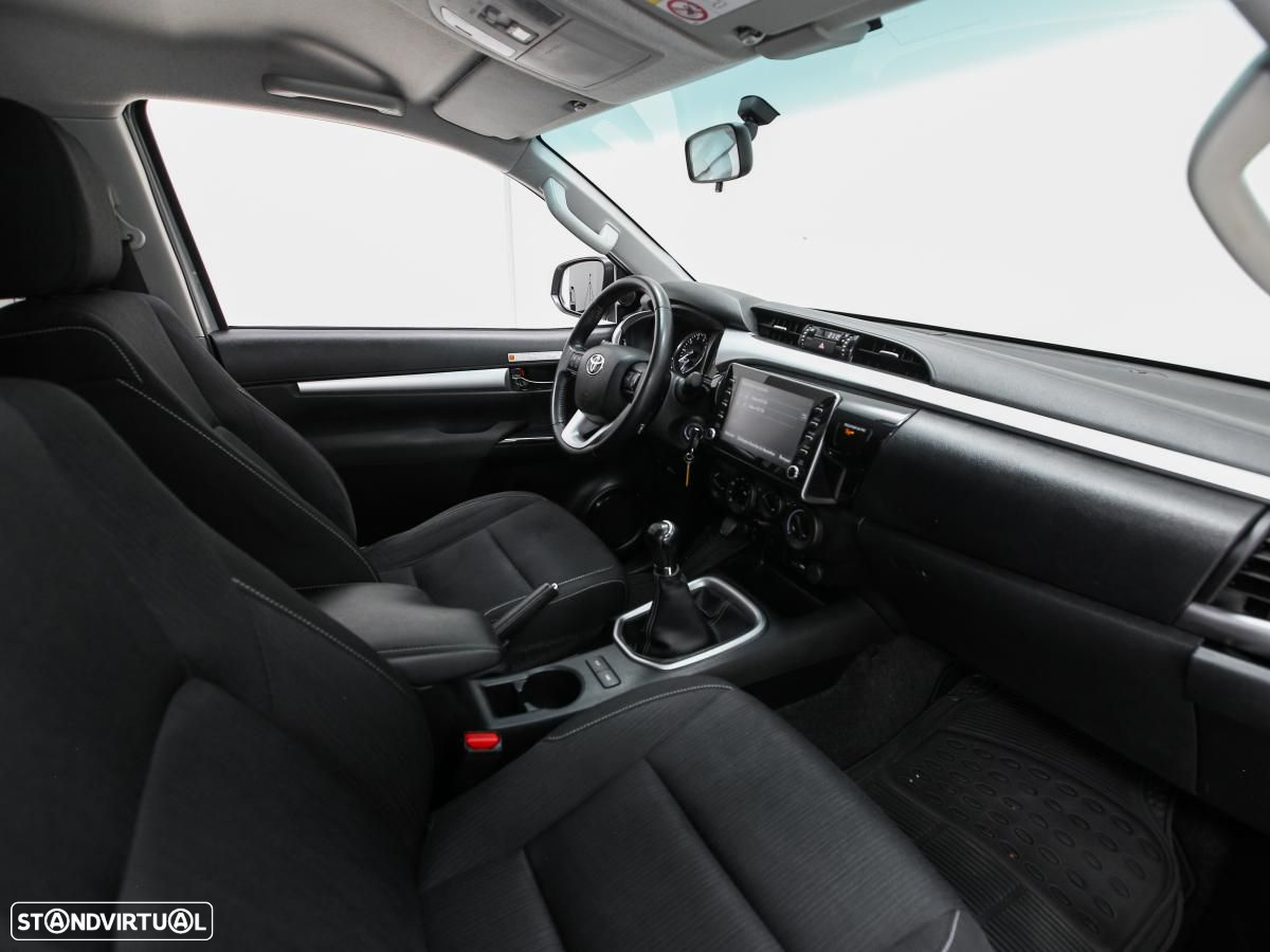 Toyota Hilux 2.4 D-4D 4WD Trial c/iva - 10