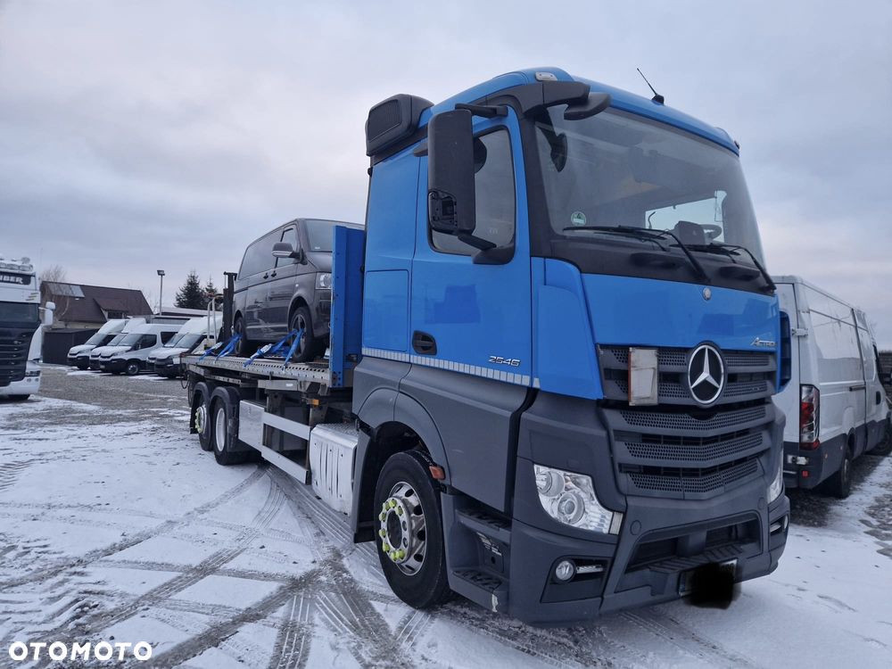 Mercedes-Benz Actros - 2