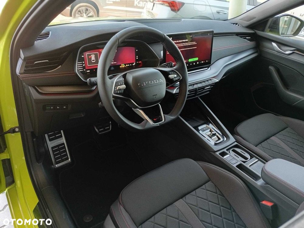 Skoda Octavia 2.0 TSI RS DSG - 12