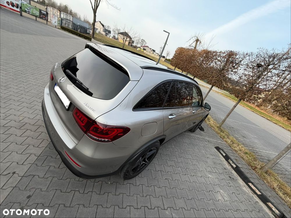 Mercedes-Benz GLC 200 d 4-Matic Business Edition - 11