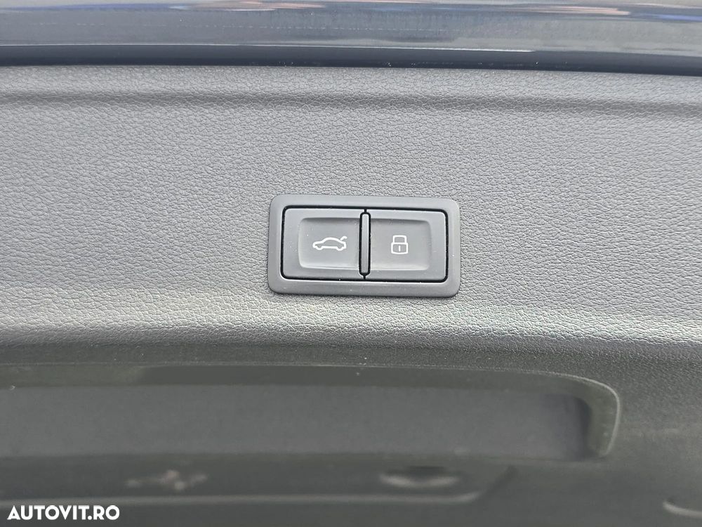 Audi A4 2.0 TDI S tronic - 11