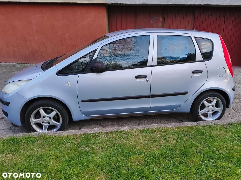 Mitsubishi Colt 1.3 Inform - 1