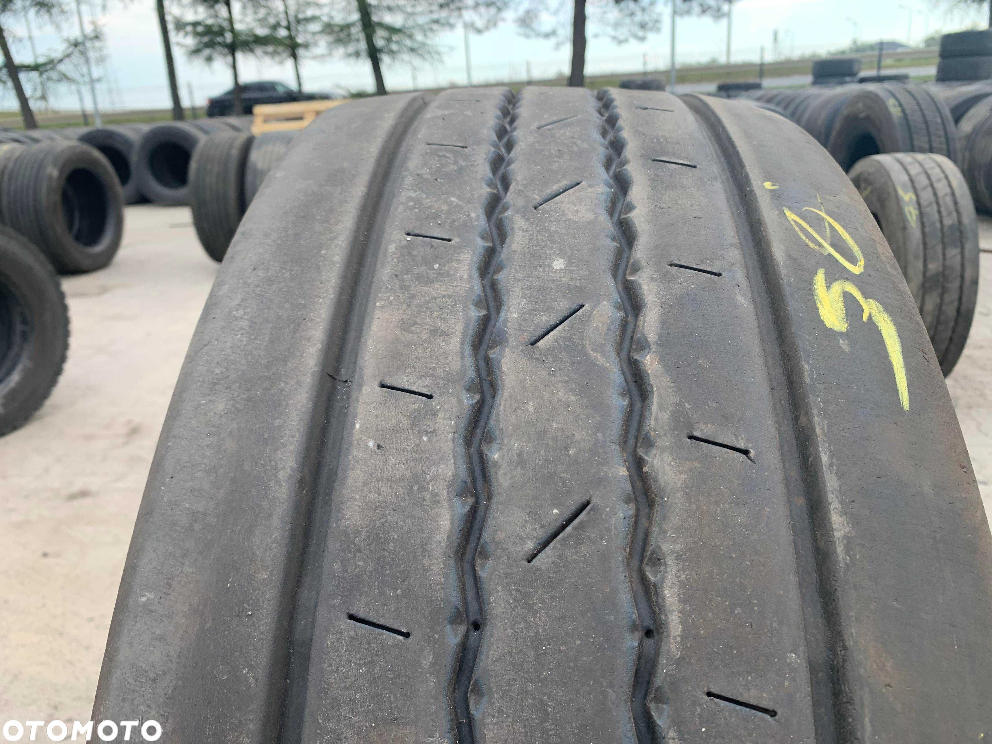 385/65R22.5 Opona CONTINENTAL CONTI HYBRID HT3+ 8-11mm Naczepa HT 3 - 3