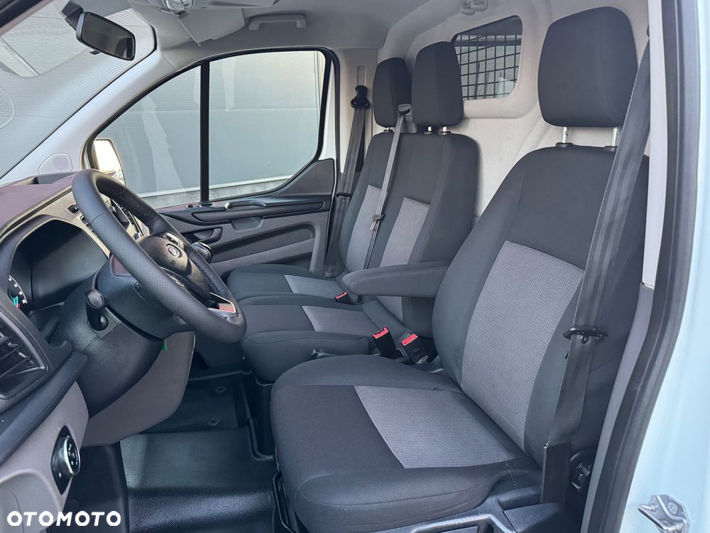 Ford Transit Custom - 6