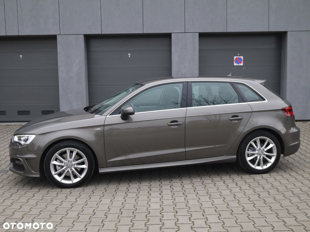 Audi A3 Sportback 2.0 TDI (clean diesel) S line Sportpaket - 2