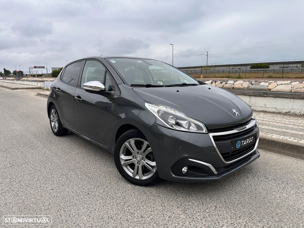 Peugeot 208 1.4 HDi SE Style - 37
