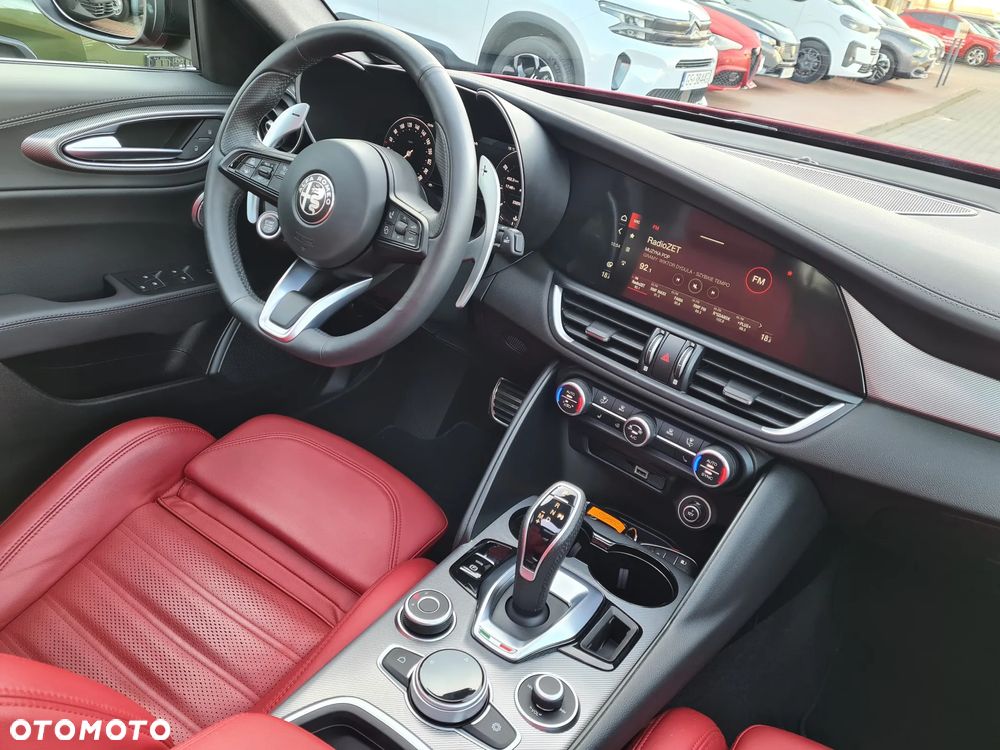 Alfa Romeo Giulia 2.0 Turbo Veloce Q4 - 29