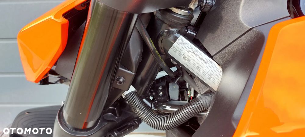 KTM Duke 125 - 9