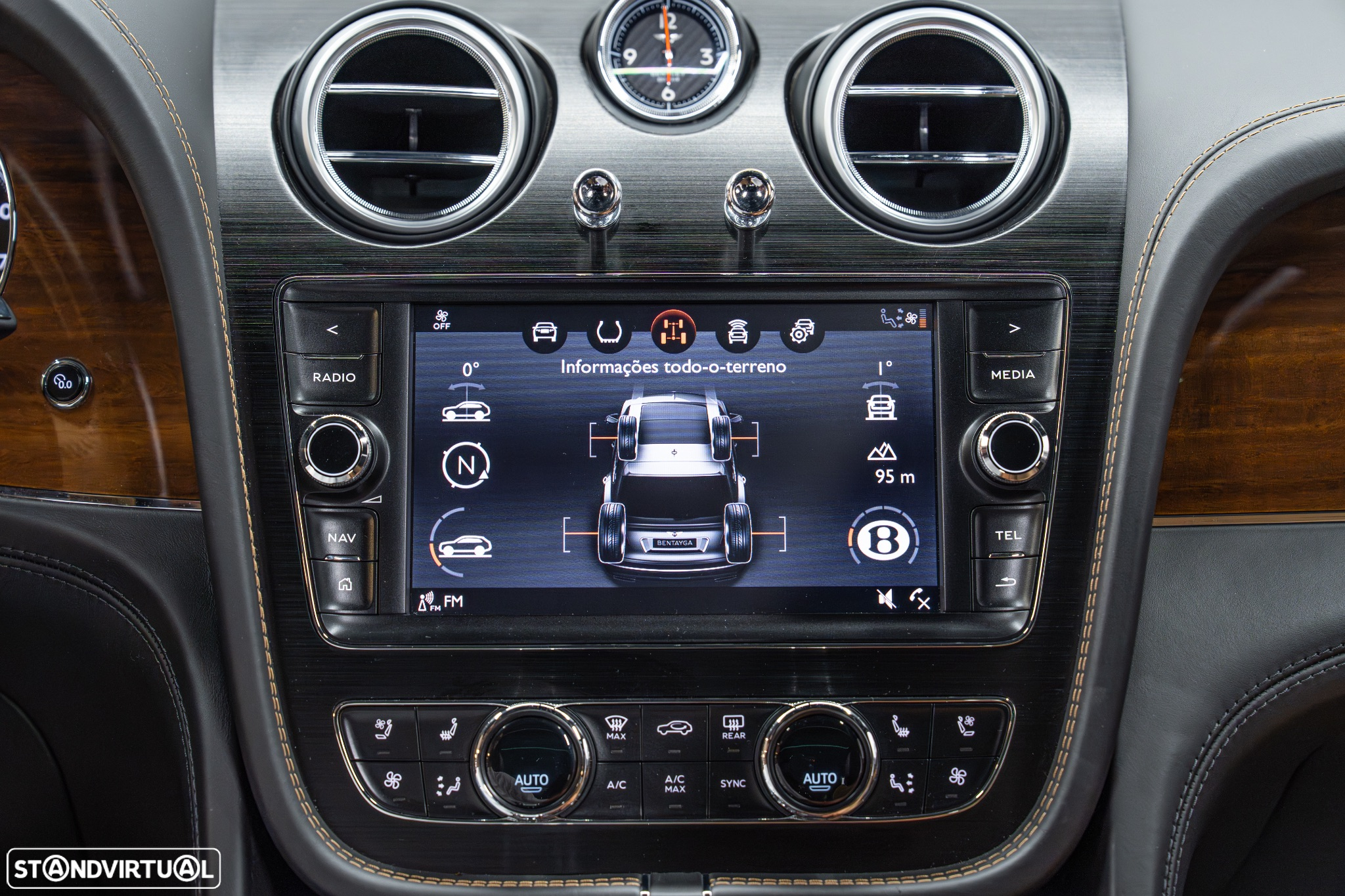 Bentley Bentayga V8 - 33