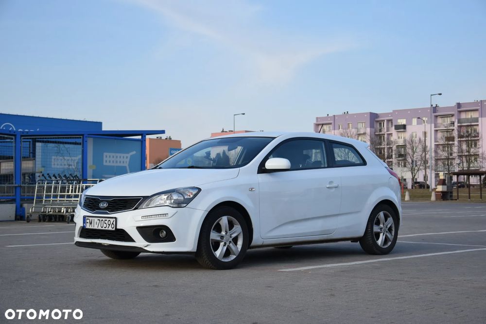 Kia Ceed 1.4 L - 1