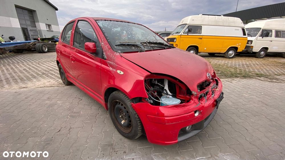 Toyota Yaris - 2