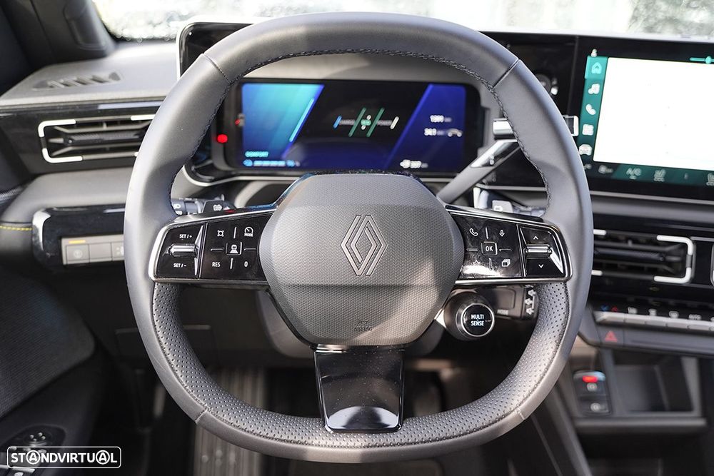 Renault 4 E-Tech 52 kWh Iconic Autonomia Conforto - 15