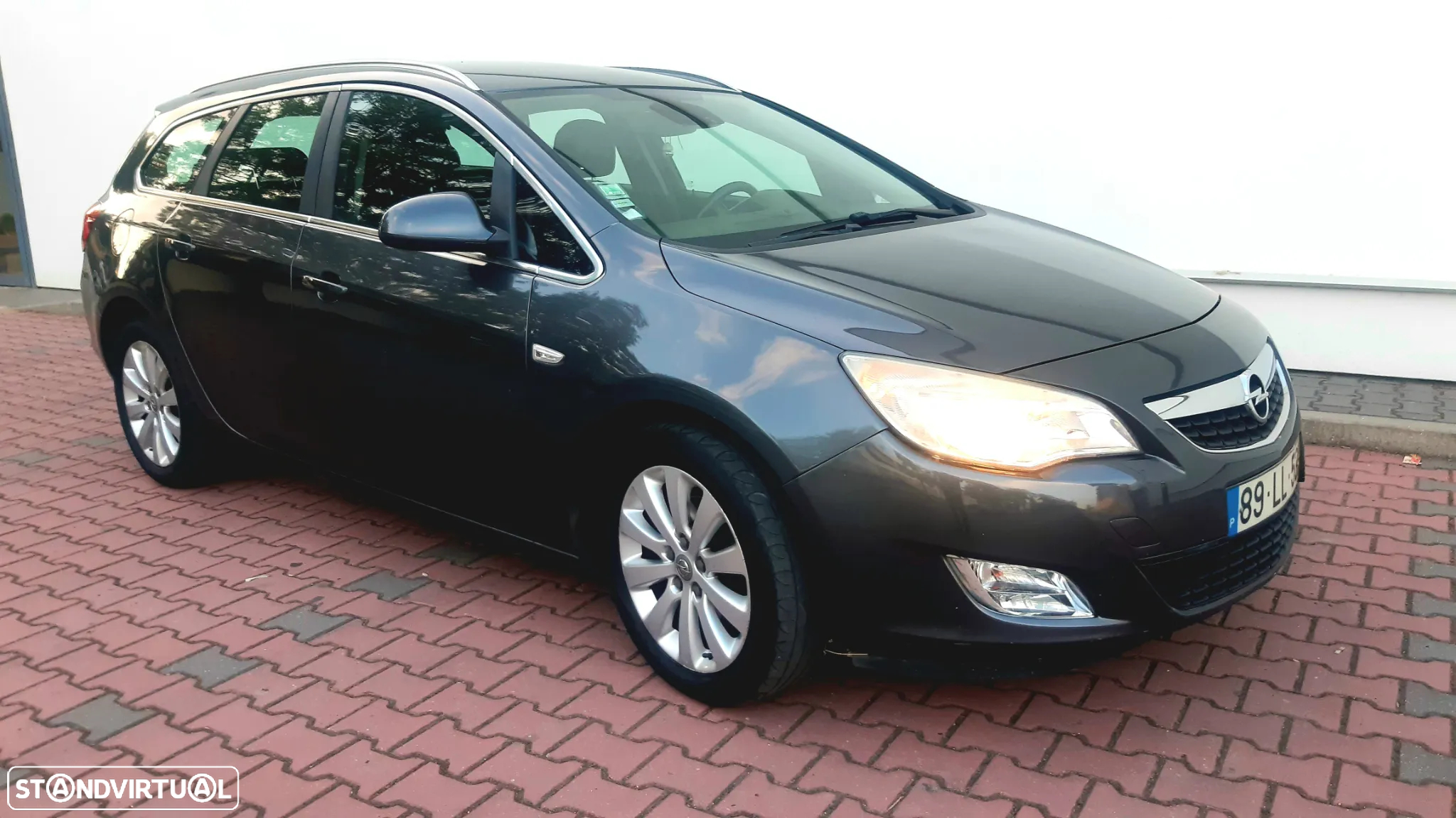 Opel Astra Sports Tourer 1.7 CDTi Cosmo - 13