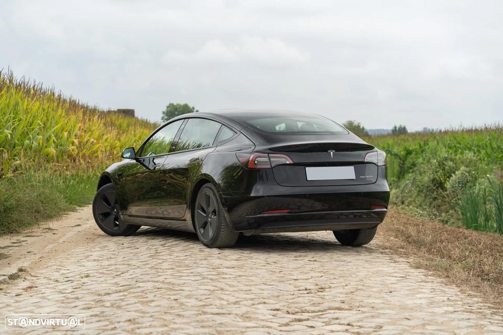 Tesla Model 3 Long-Range Dual Motor AWD - 4