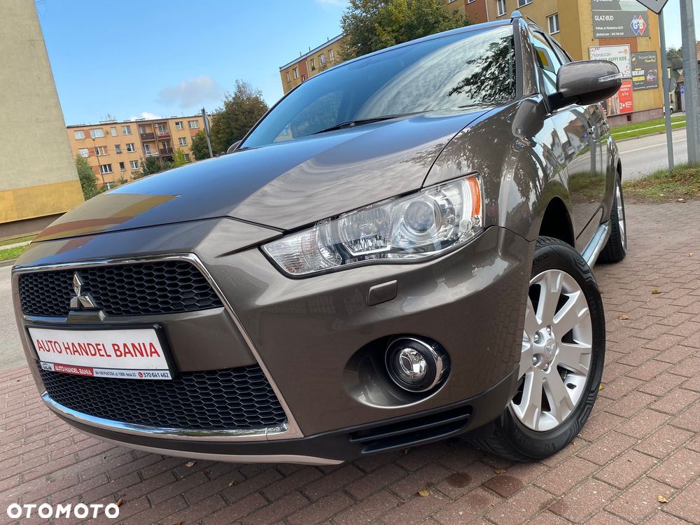 Mitsubishi Outlander 2.0 Intense + 2WD EU5 CVT - 35