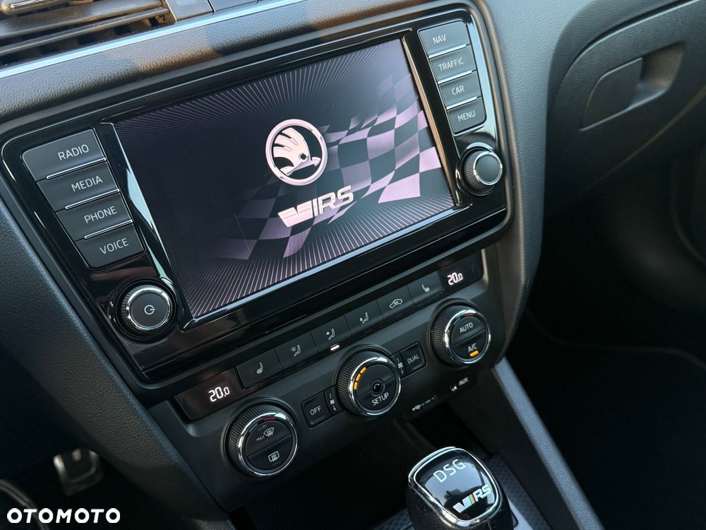 Skoda Octavia 2.0 TDI RS DSG - 26