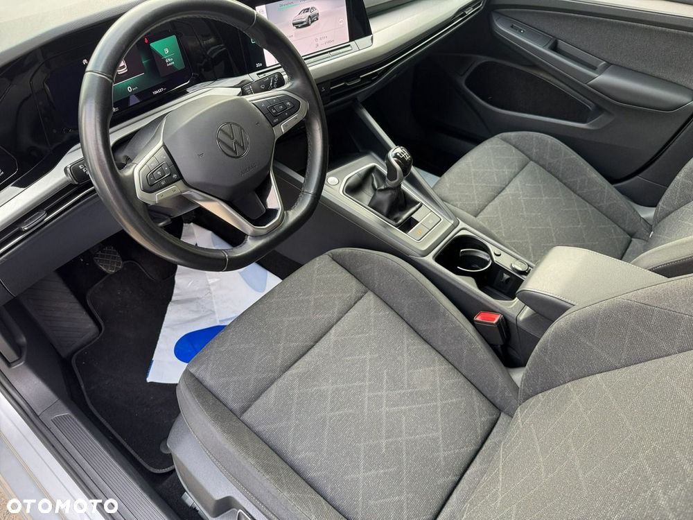 Volkswagen Golf - 12