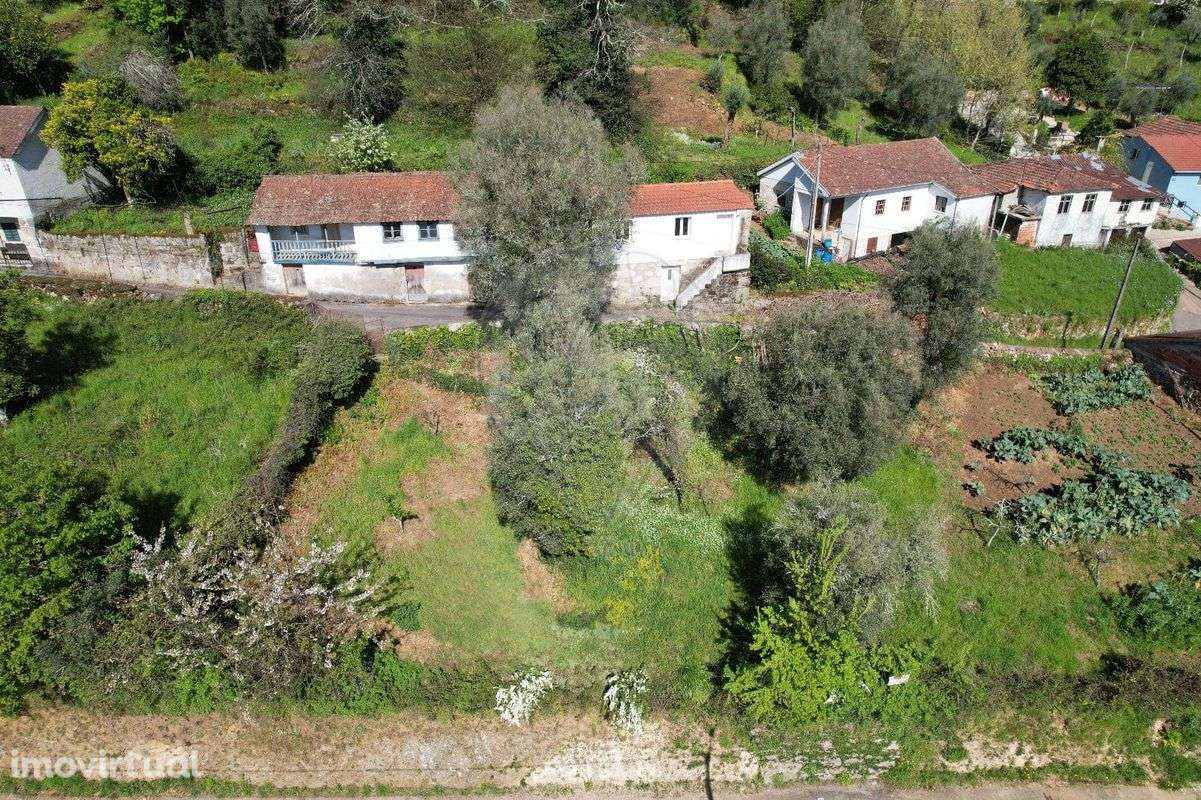 Moradia T4 para venda - Grande imagem: 4/5