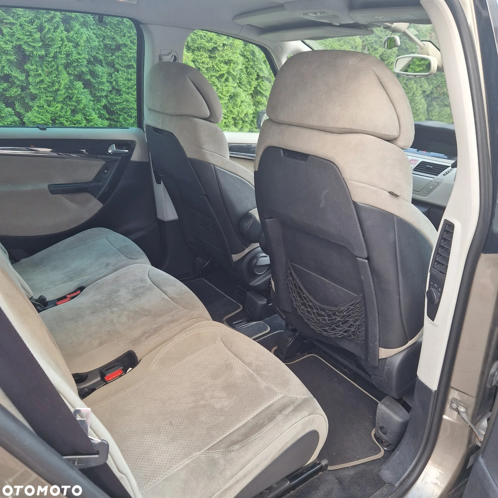 Citroën C4 Grand Picasso 1.6 THP Equilibre Exclusive MCP - 12