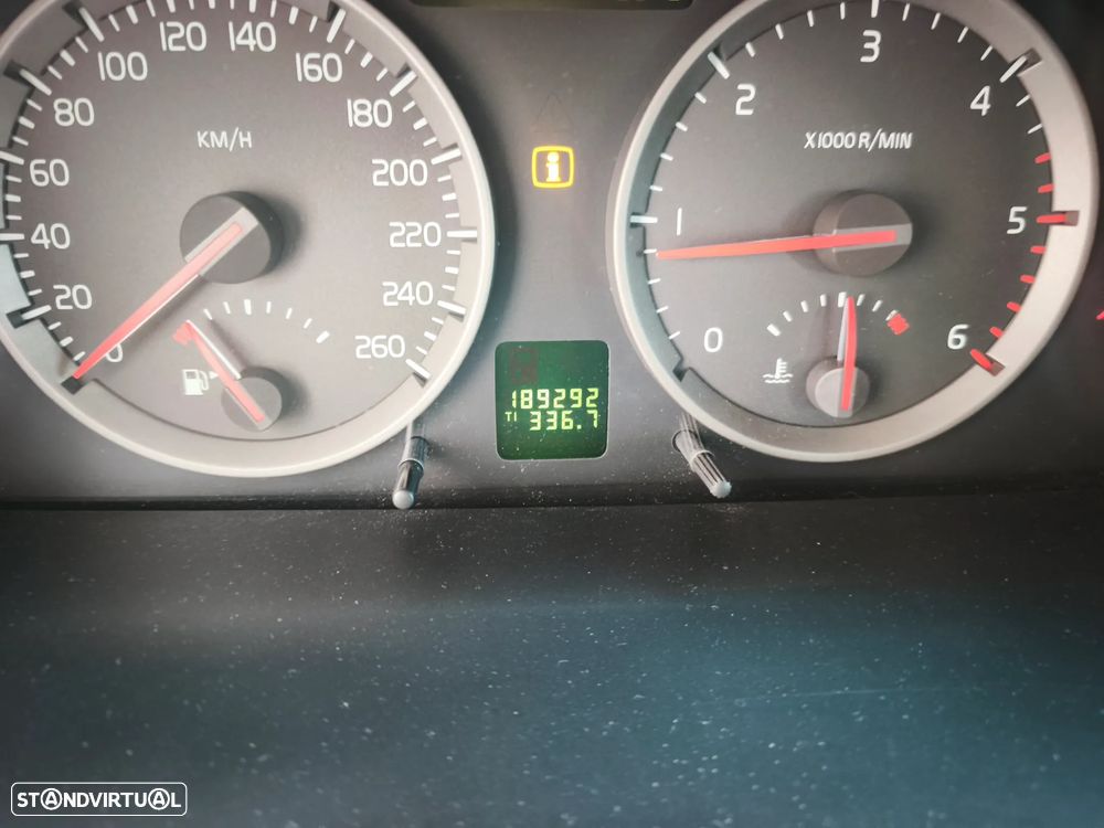 Volvo S40 1.6 D Nível 2 - 8