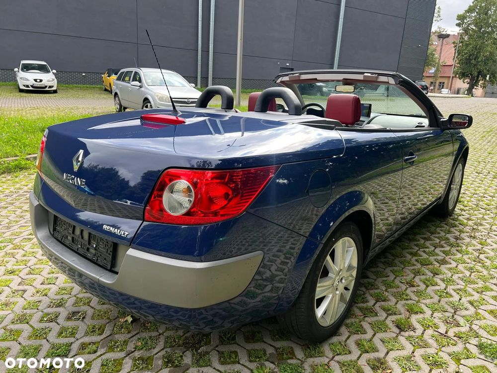 Renault Megane 1.6 Authentique - 15