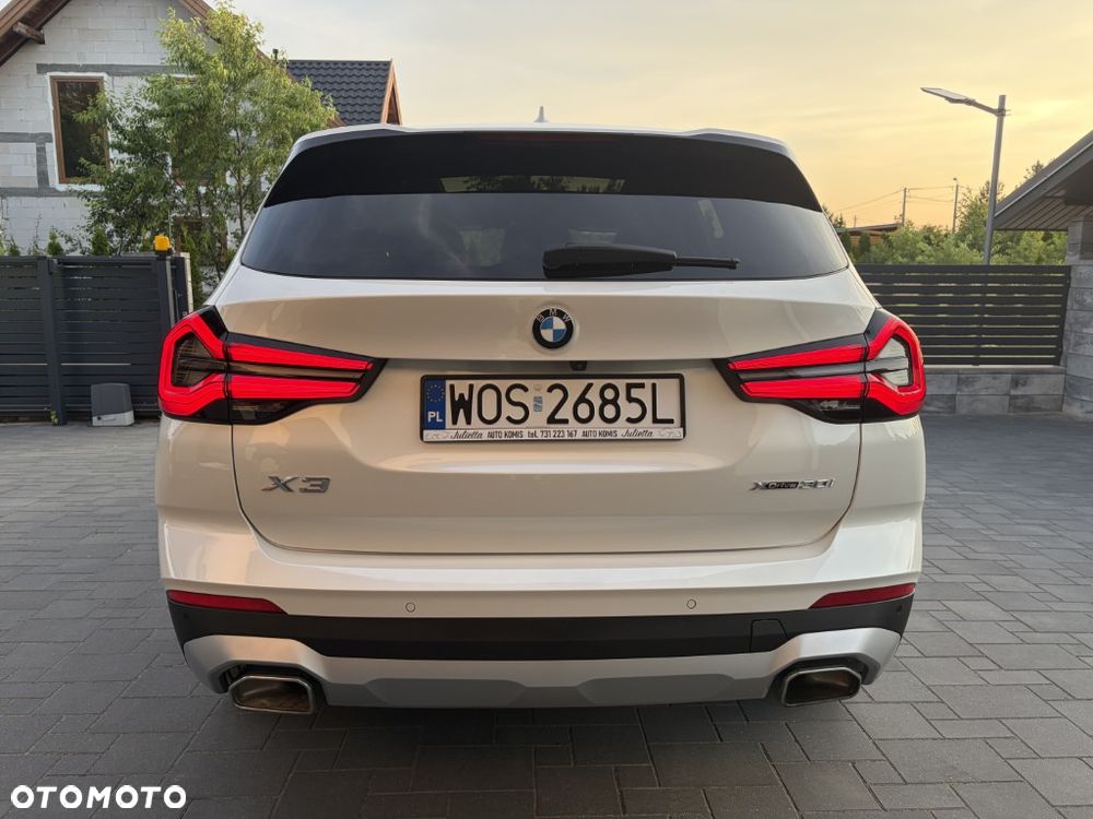 BMW X3 xDrive30i Luxury Line - 6
