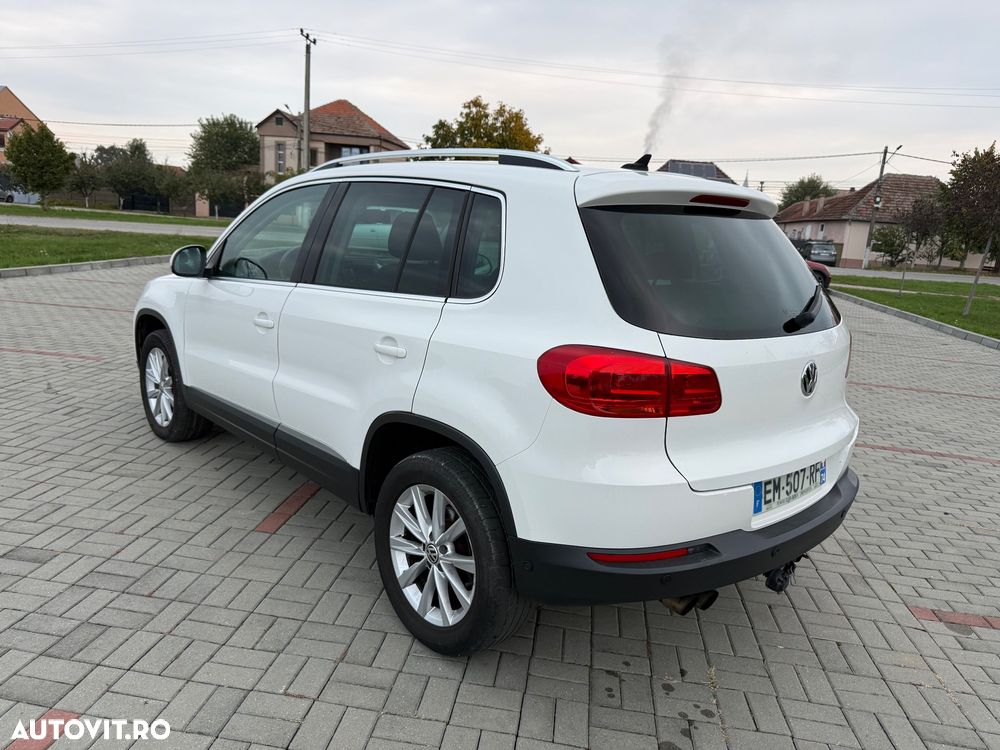 Volkswagen Tiguan - 5