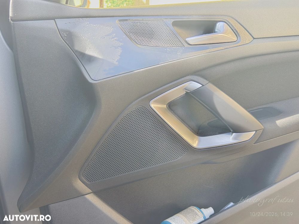 PEUGEOT 308 2015 — imagine 26