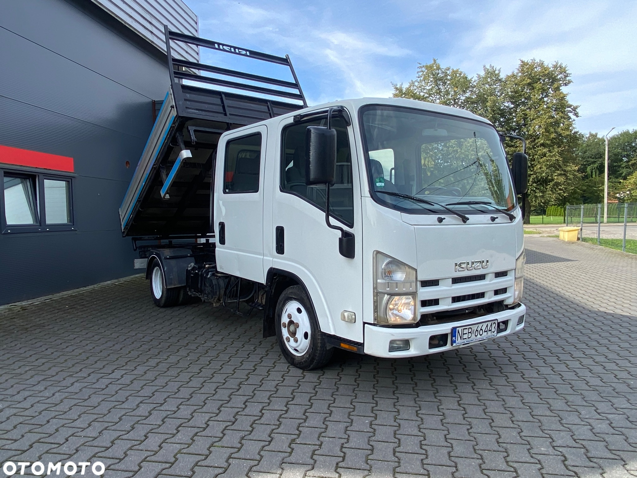 Mitsubishi Fuso - 6