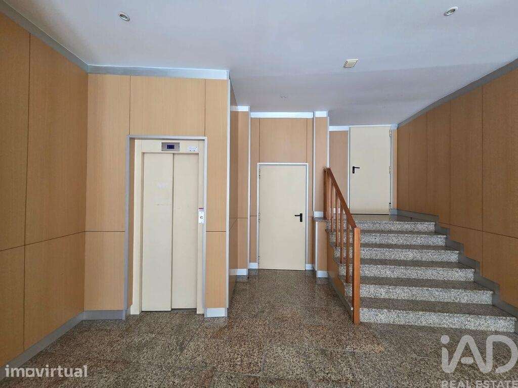 Apartamento T3 em Santa Comba Dão e Couto do Mosteiro - Grande imagem: 3/23