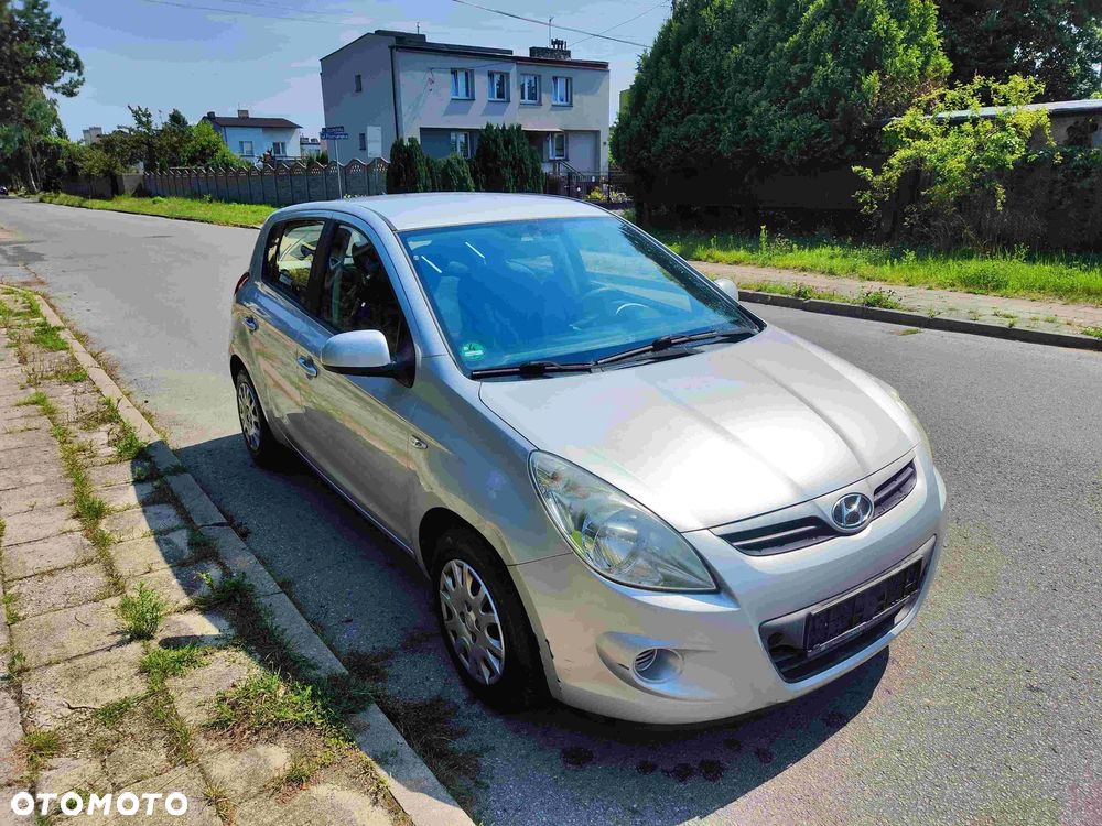 Hyundai i20 1.2 FIFA WM Edition - 15