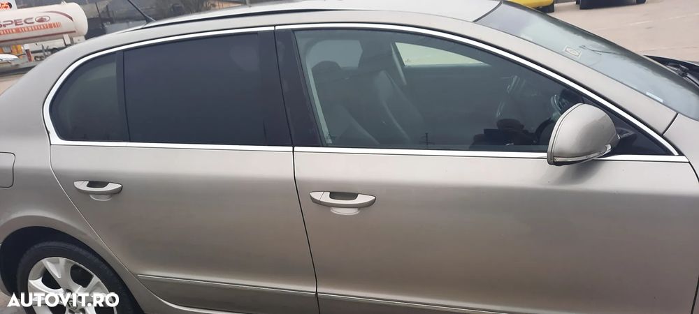 Skoda Superb 1.9 TDI Comfort - 4