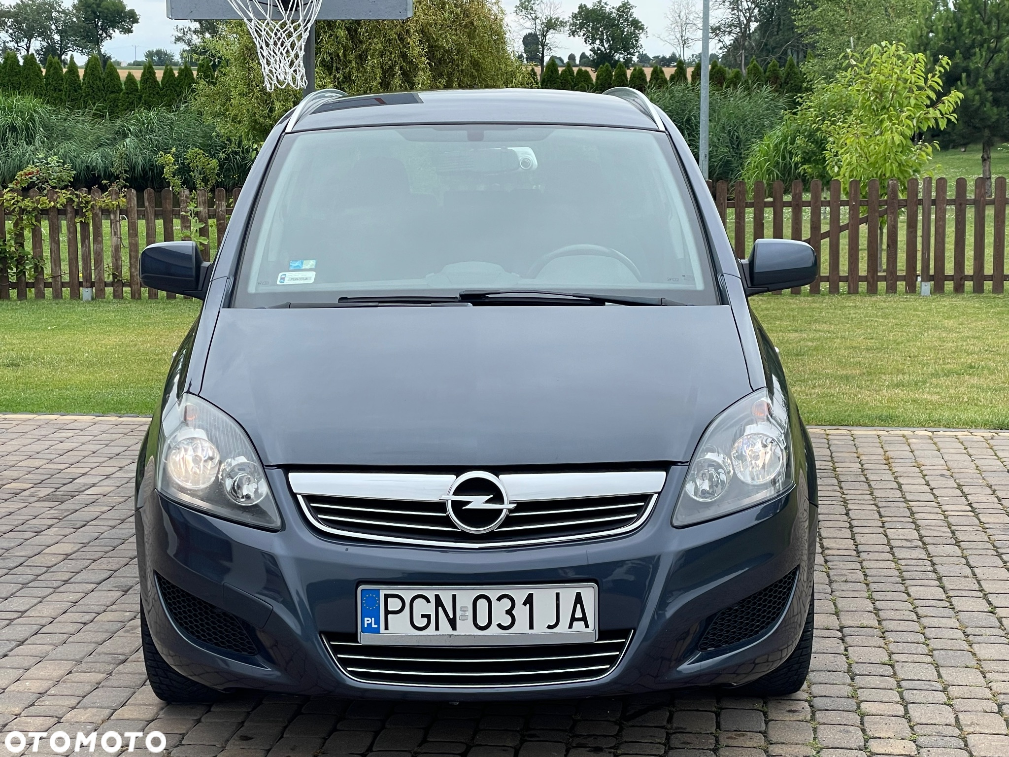 Opel Zafira 1.6 ECOFLEX Edition 111 Jahre - 10